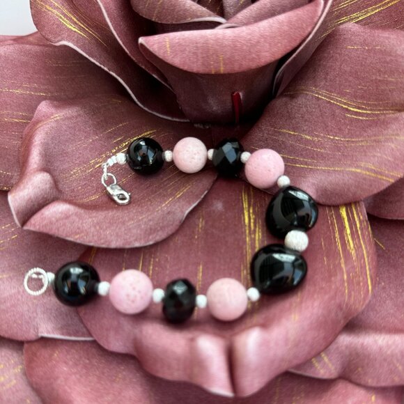 Hand Made Bracelet by Anwen - Picture 6 of 16